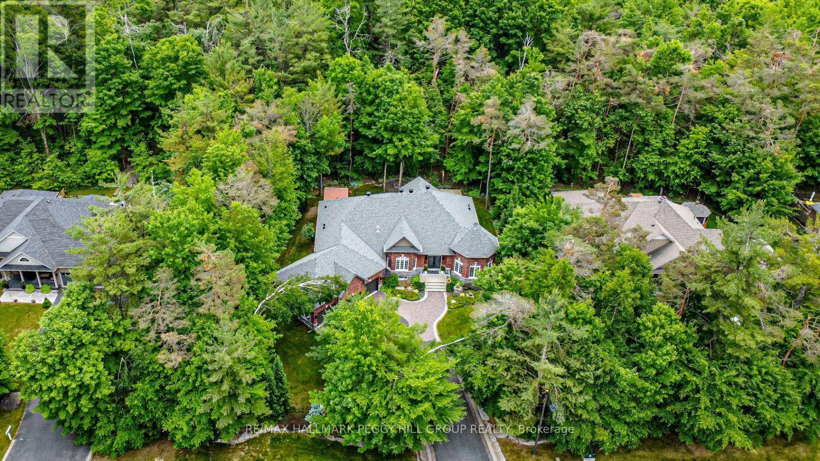 Oro-medonte (sugarbush), ON L0L2E0,11 EMERALD TERRACE