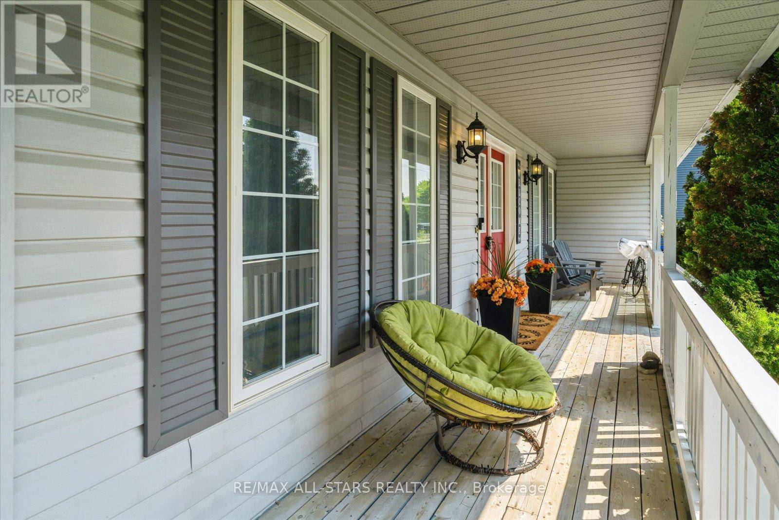 Springwater (hillsdale), ON L0L1V0,20 MCFADDEN DRIVE