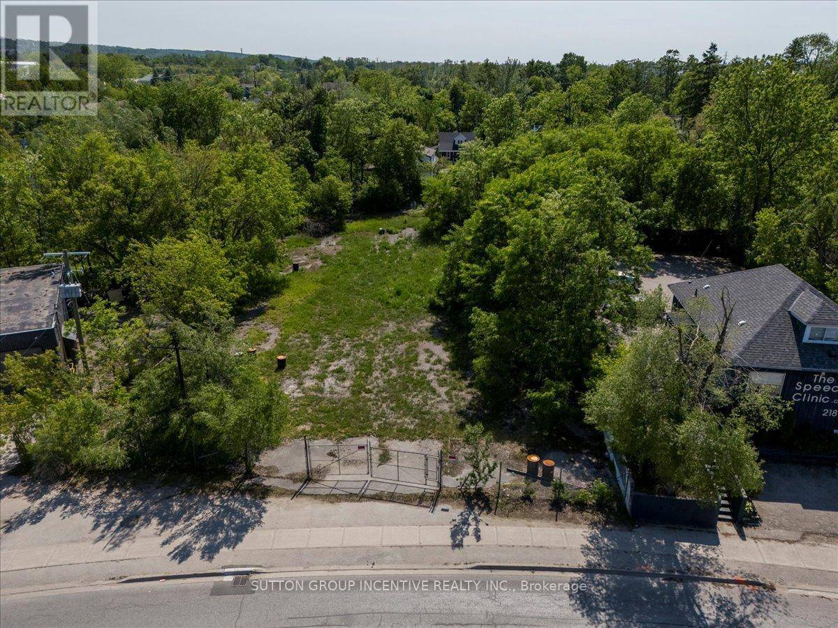 Barrie (allandale Centre), ON L4N3B6,220 BRADFORD STREET