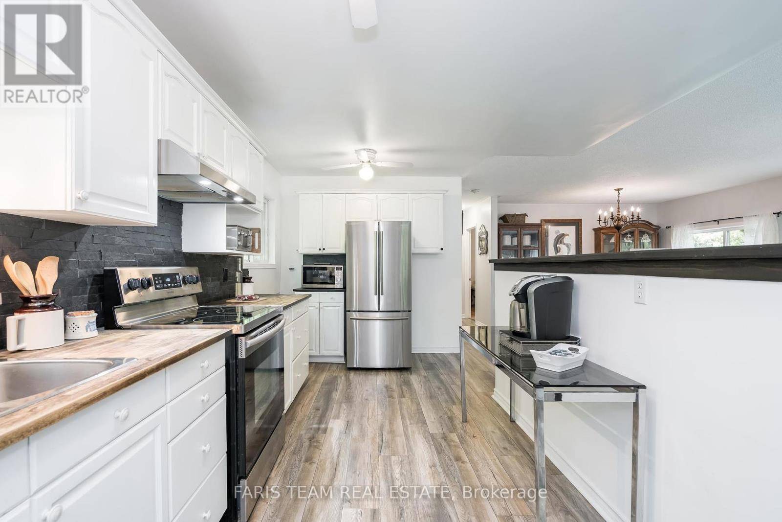 Tiny, ON L9M0C1,1474 CHAMPLAIN ROAD