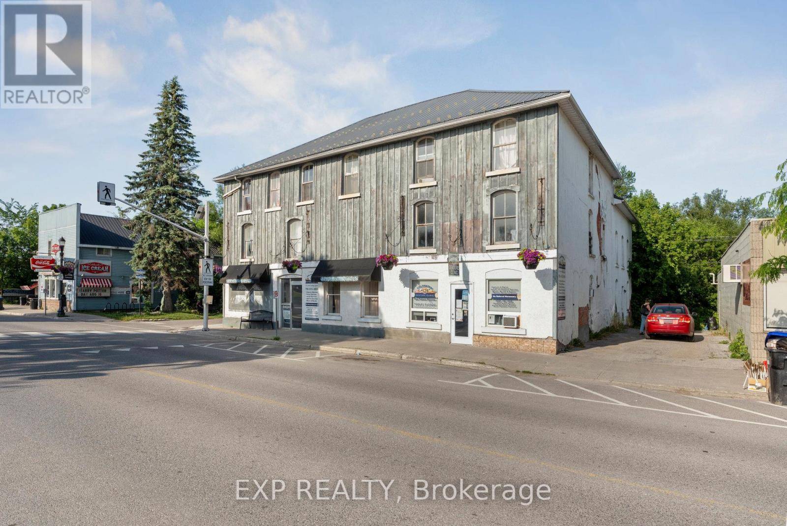 Severn (coldwater), ON L0K1E0,28 COLDWATER ROAD W