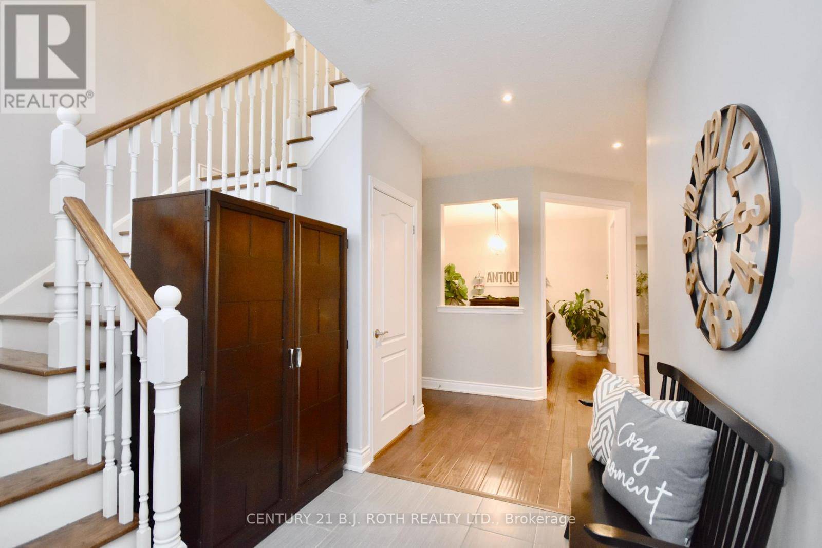 Orillia, ON L3V6H2,3089 EMPEROR DRIVE