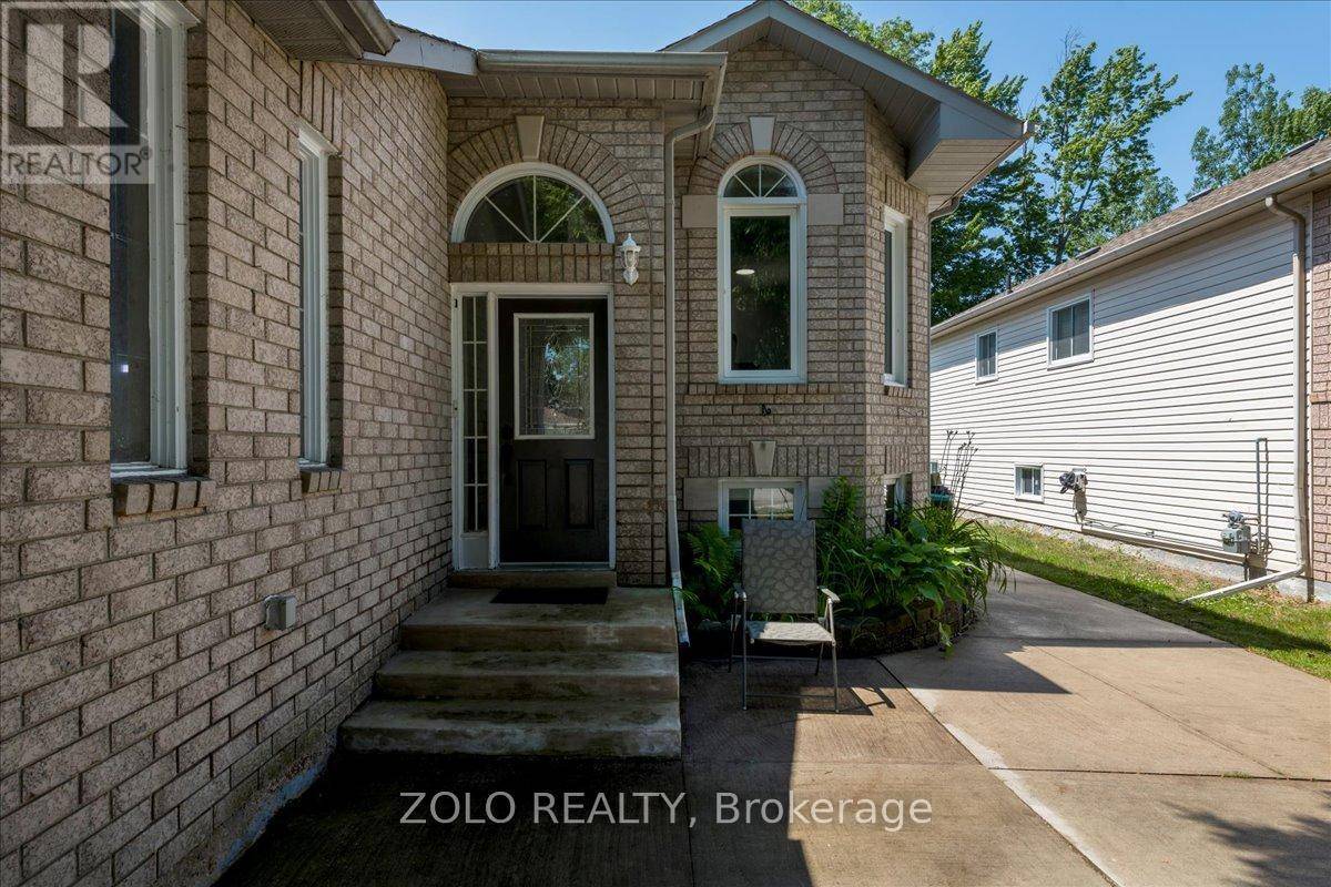 Wasaga Beach, ON L9Z1M1,124 DYER DRIVE