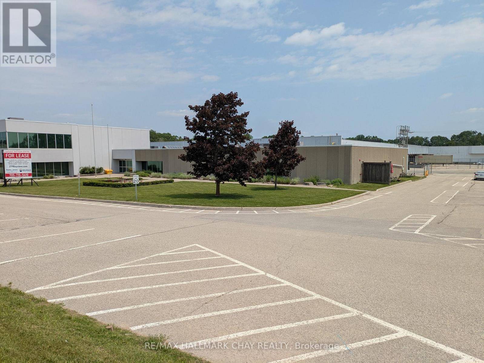 Barrie (0 East), ON L4N8X9,279 Bayview DR #H-1