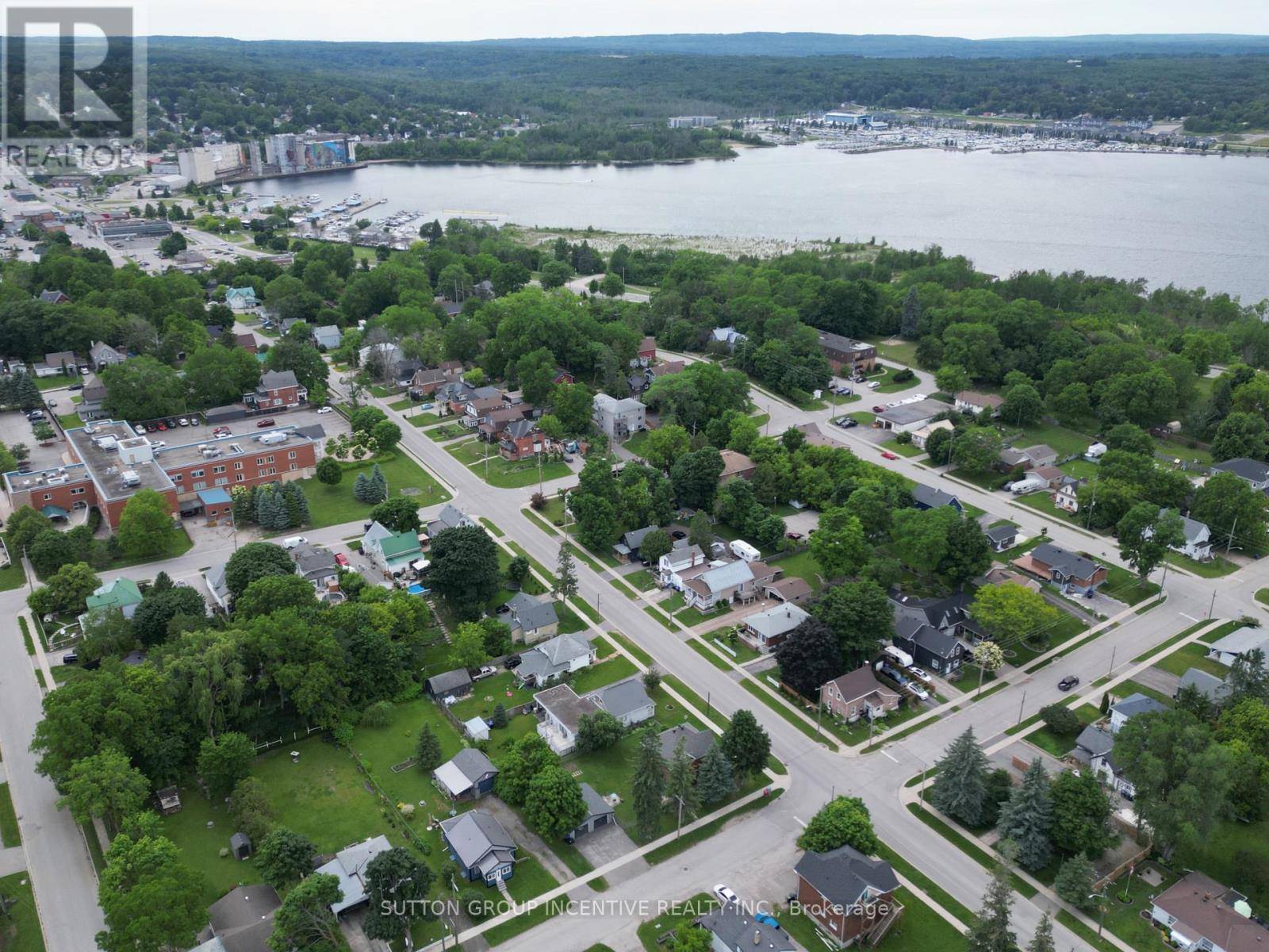Midland, ON L4R2W6,234 GEORGE STREET