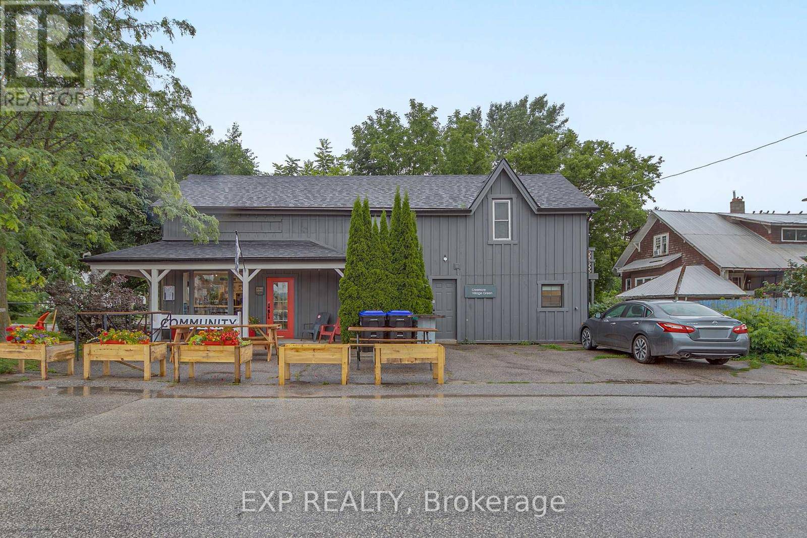 Clearview (creemore), ON L0M1G0,2 FRANCIS STREET E