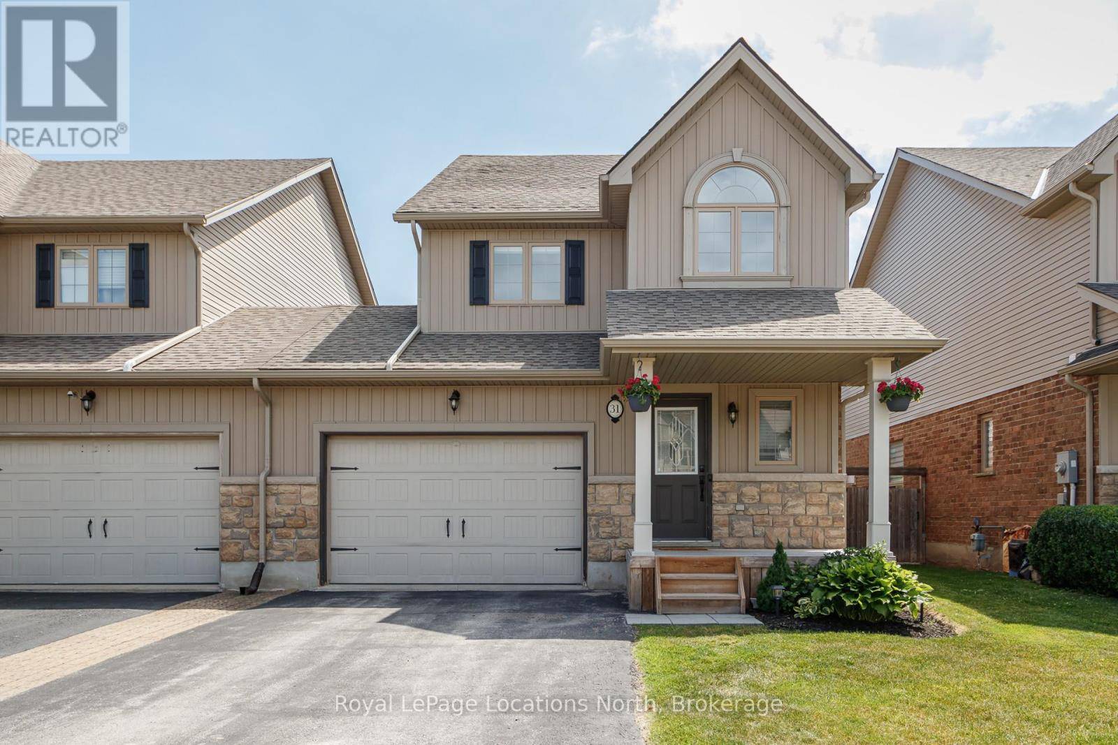 Collingwood, ON L9Y0E7,31 BARR STREET