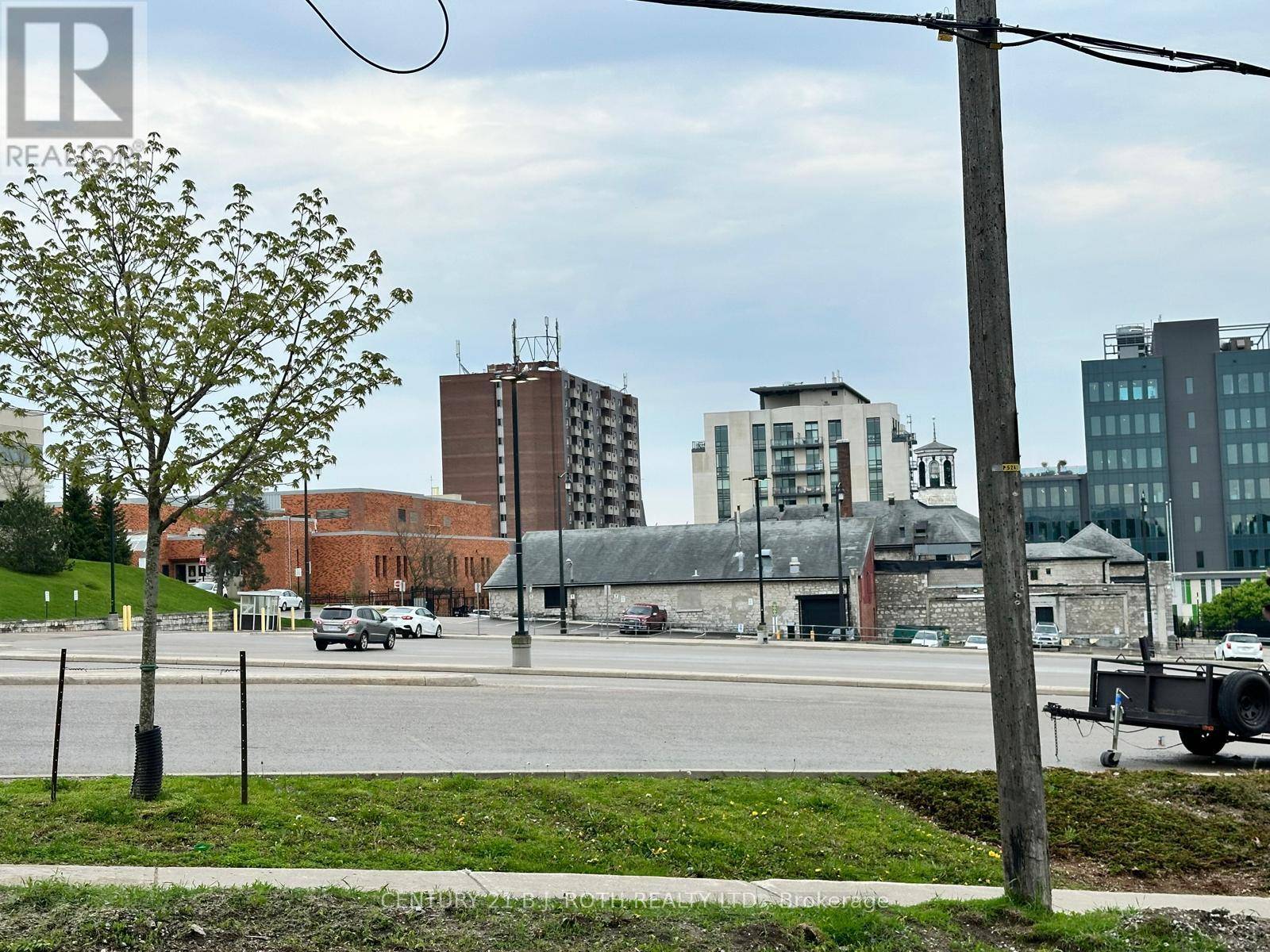 Barrie (city Centre), ON L4M3M7,99 MULCASTER STREET