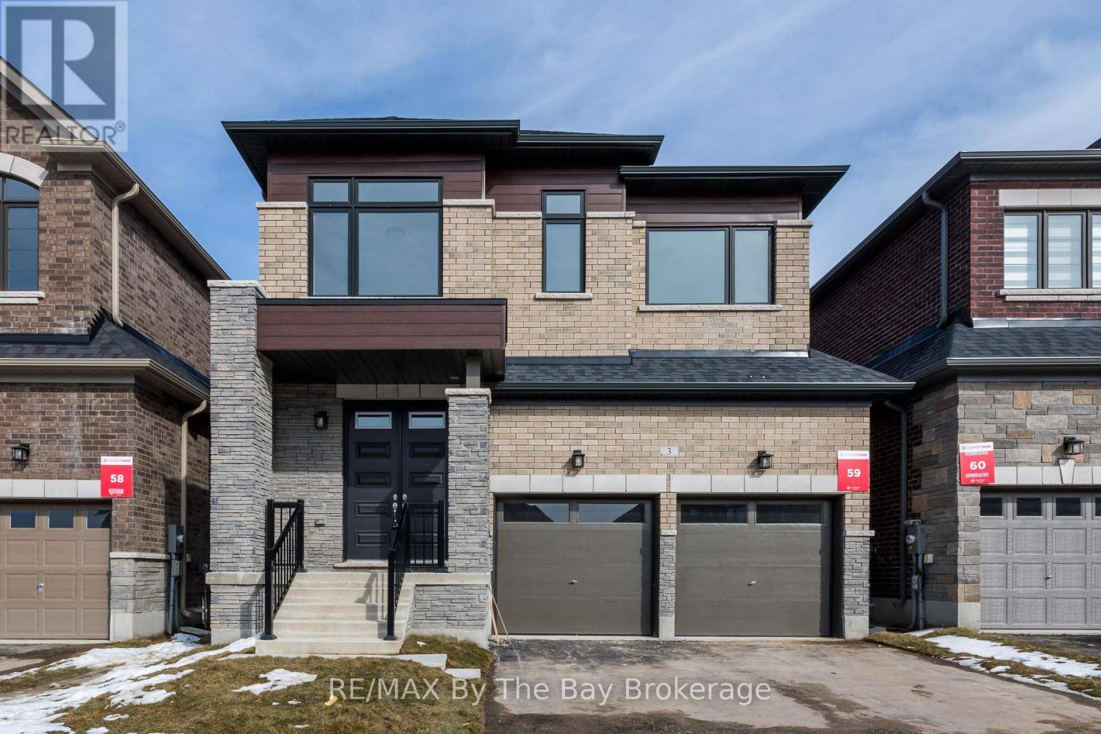 Springwater (midhurst), ON L9X2E2,3 PERIWINKLE ROAD