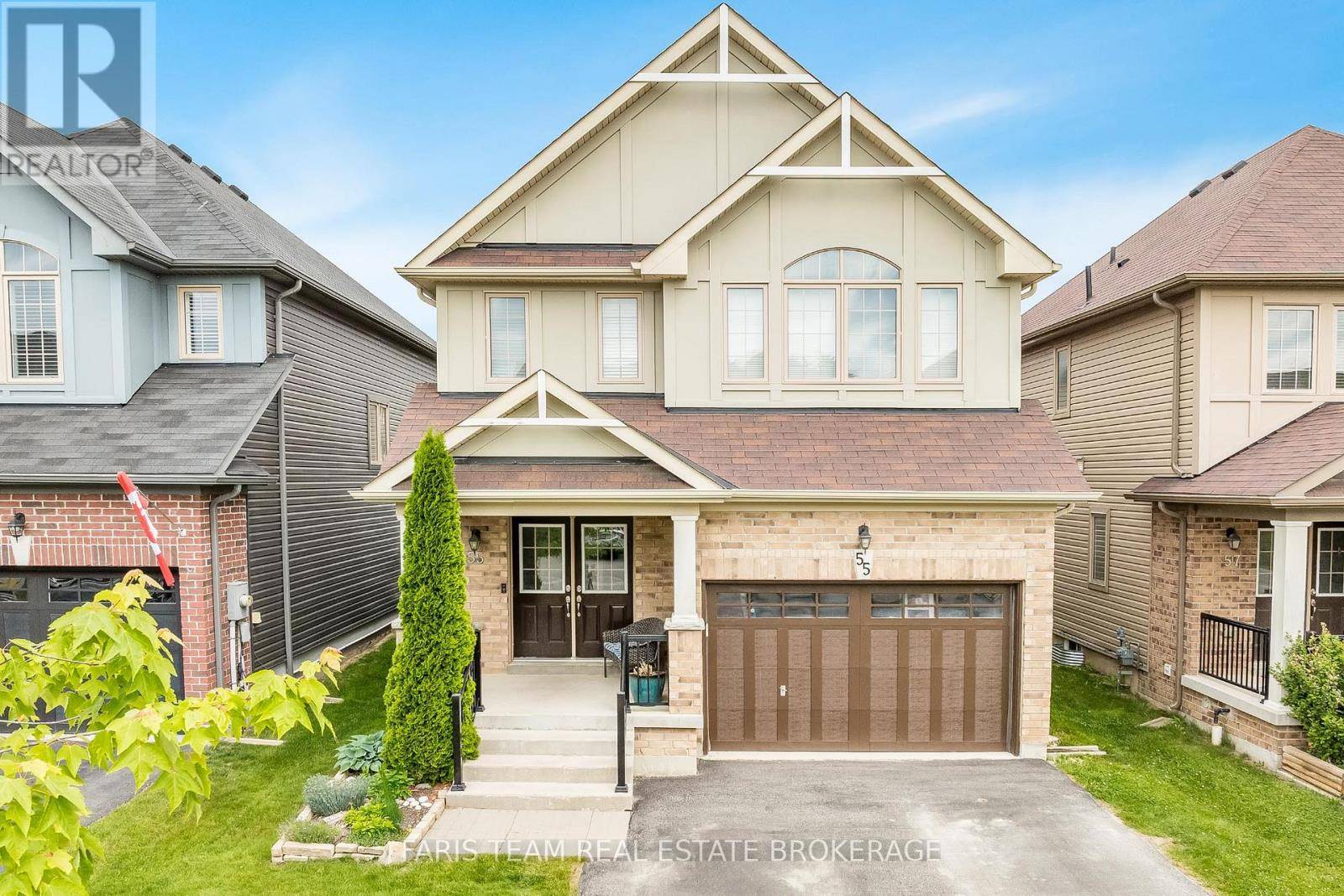 Collingwood, ON L9Y0X1,55 ROBERTSON STREET