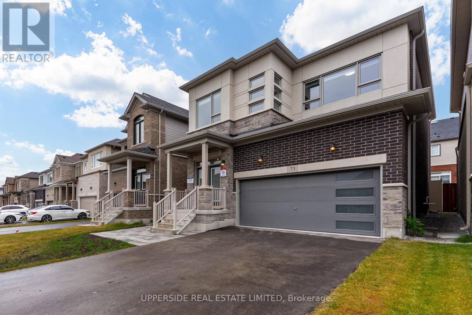 Barrie, ON L9J0P8,73 GEMINI DRIVE