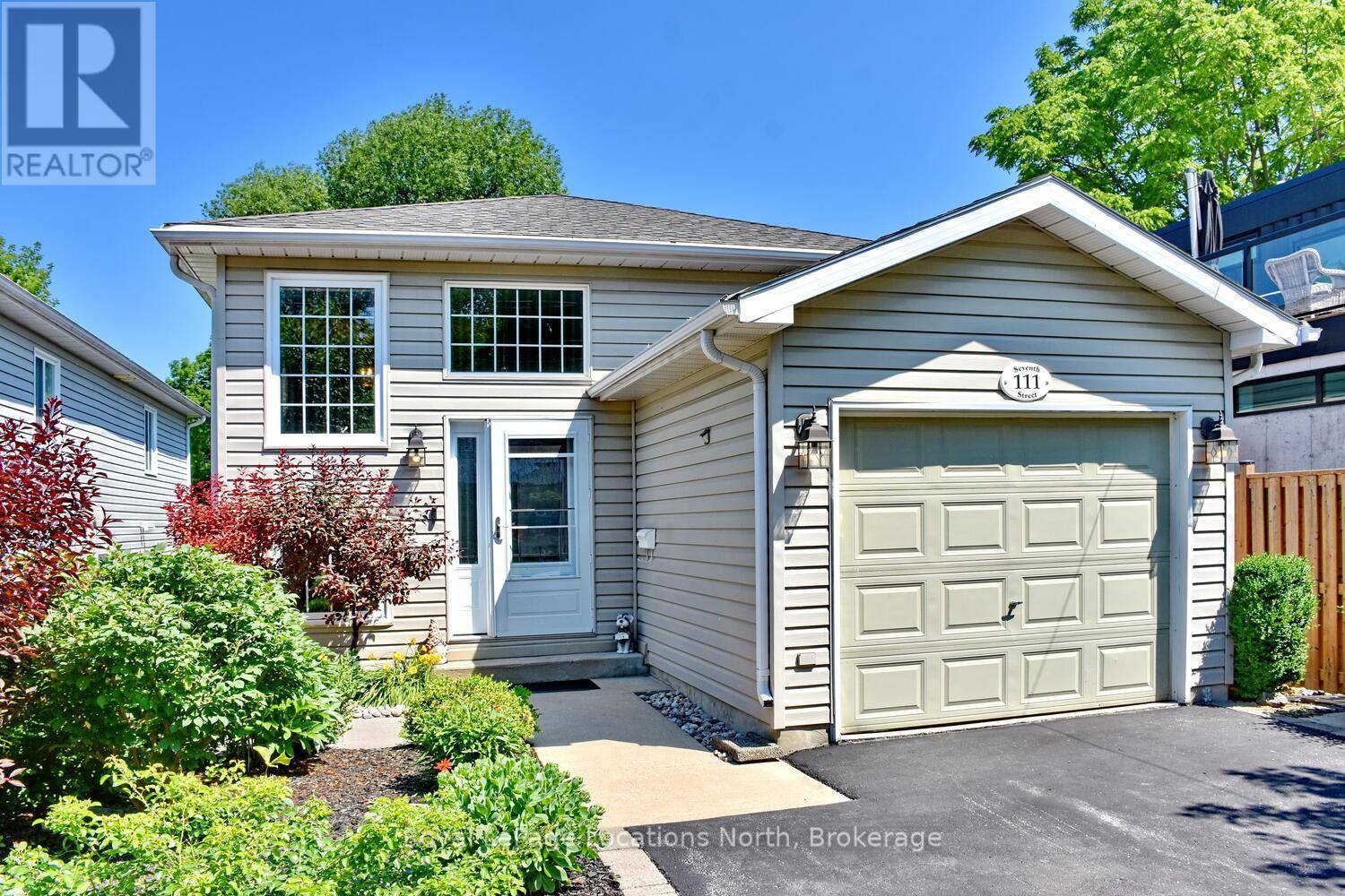 Collingwood, ON L9Y2B1,111 SEVENTH STREET