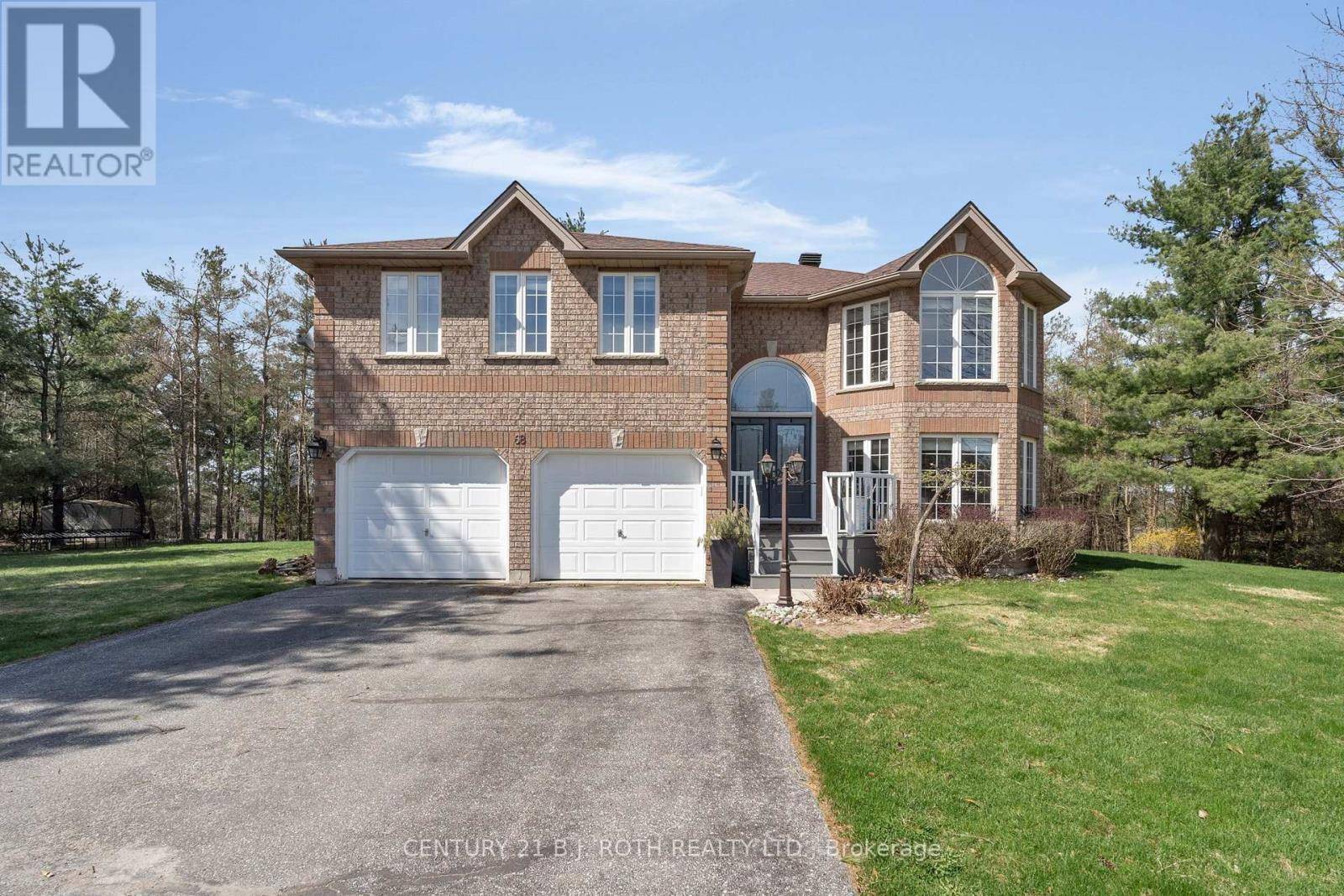 Springwater (hillsdale), ON L0L1V0,68 DAVENPORT DRIVE