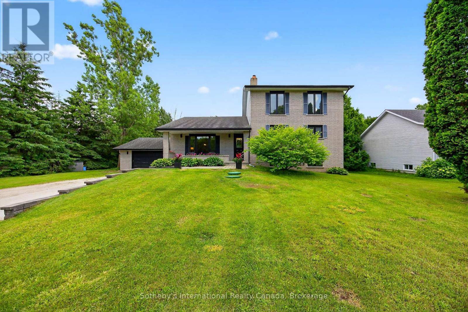 Clearview (creemore), ON L0M1G0,79 CAROLINE STREET W