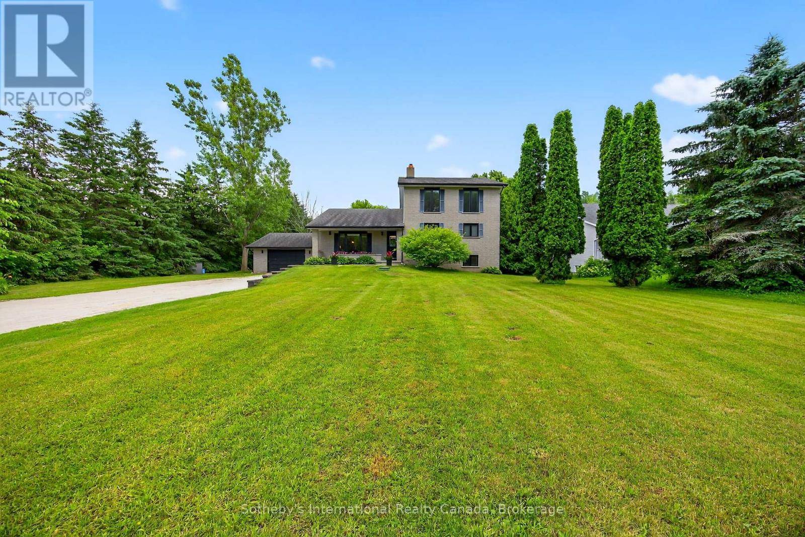 Clearview (creemore), ON L0M1G0,79 CAROLINE STREET W