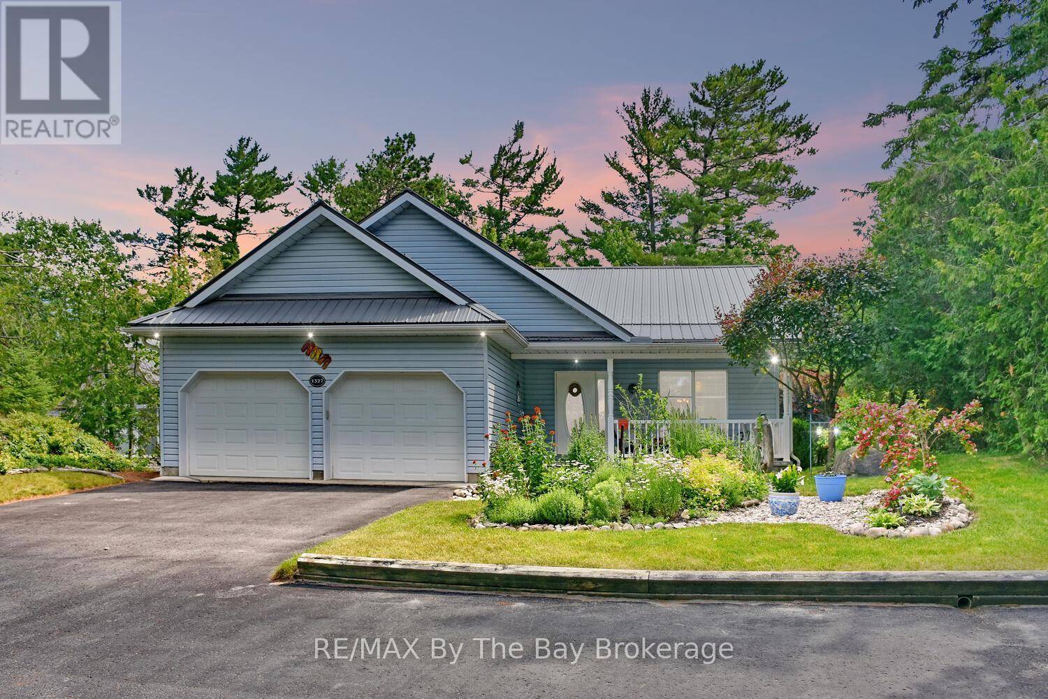Wasaga Beach, ON L9Z2R7,1327 RIVER ROAD E