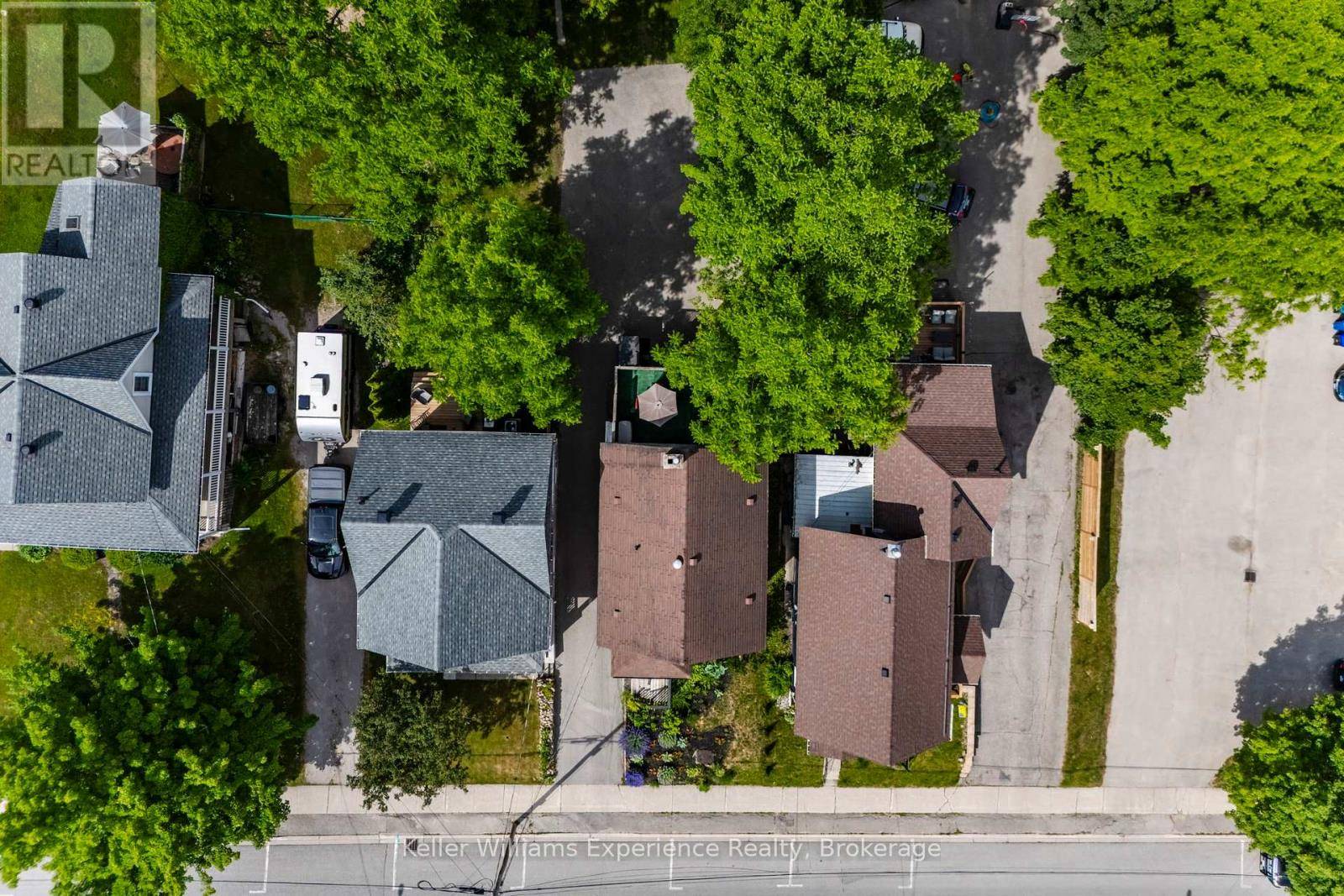 Midland, ON L4R3P2,344 FIRST STREET
