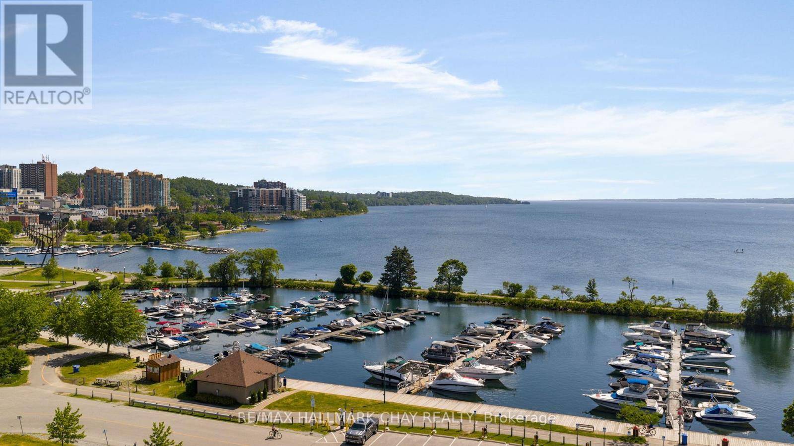 Barrie (lakeshore), ON L4N9R2,6 Toronto ST #305
