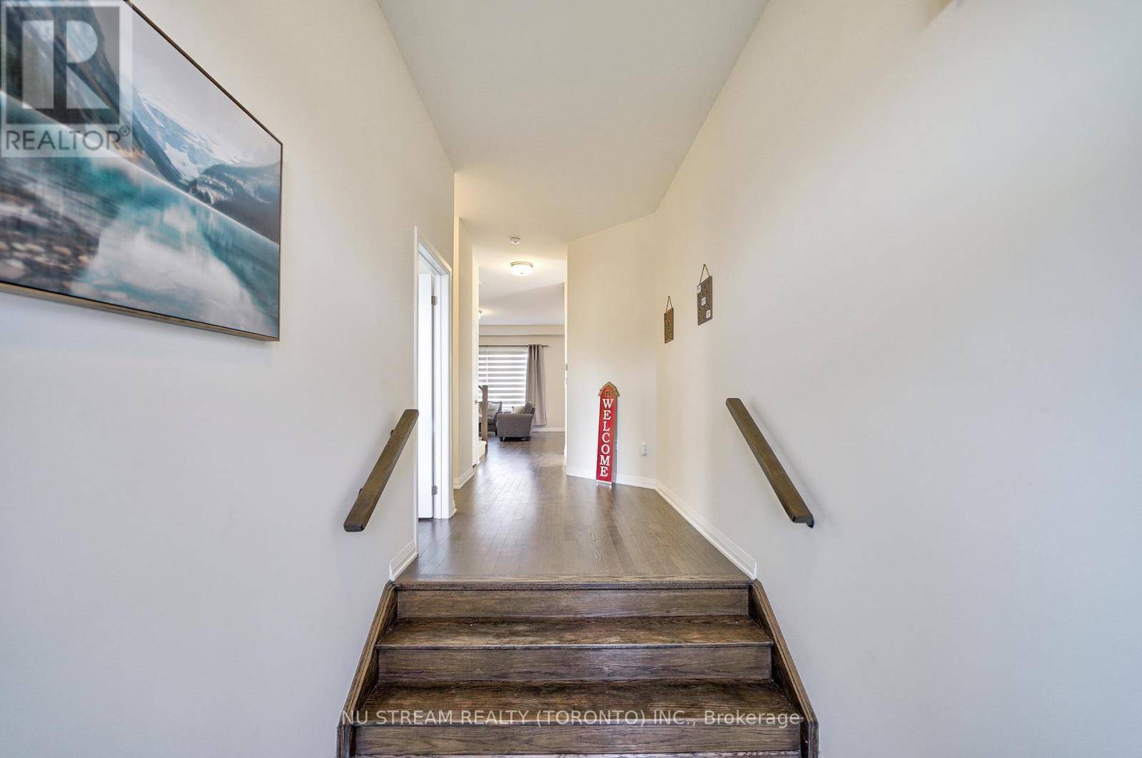Severn (west Shore), ON L3V8R1,3185 SEARIDGE STREET