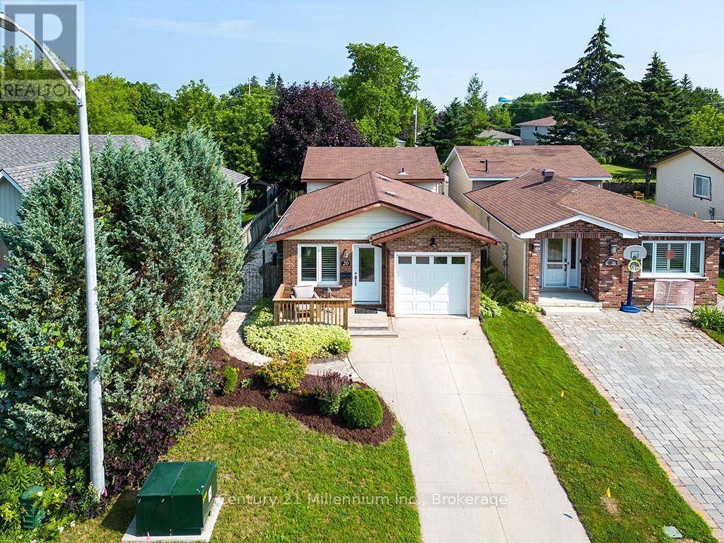 Collingwood, ON L9Y4P2,20 LESLIE DRIVE