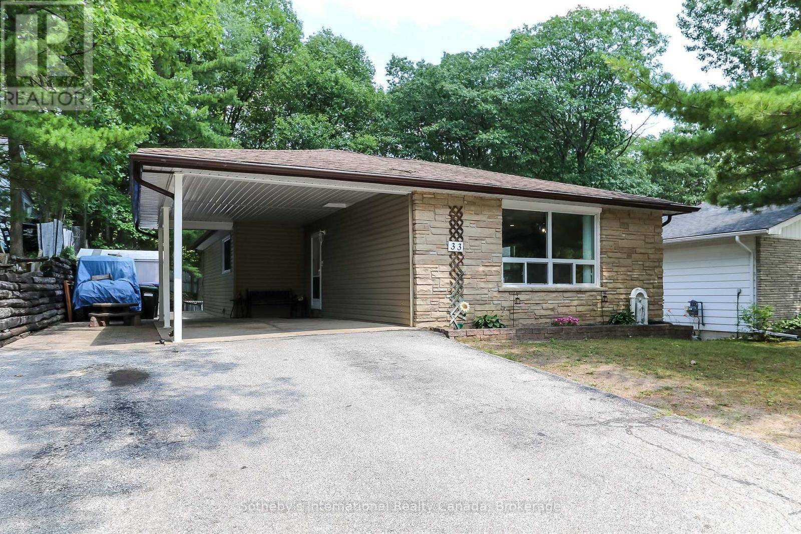 Wasaga Beach, ON L9Z2T2,33 PARKWOOD DRIVE