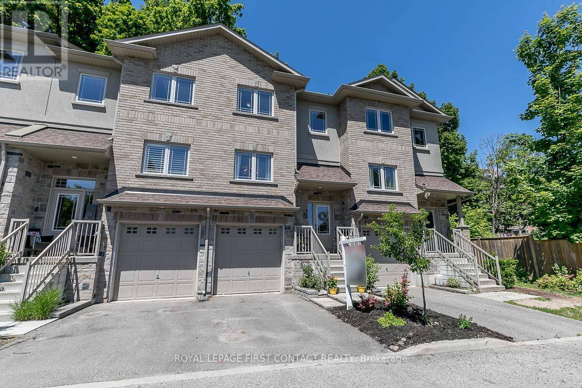 Barrie (codrington), ON L4M1L3,376 Blake ST #16