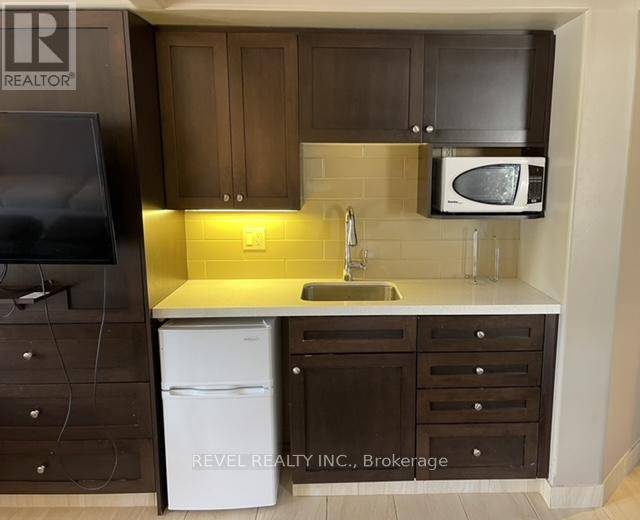Oro-medonte (horseshoe Valley), ON L0L2L0,90 Highland DR #2237
