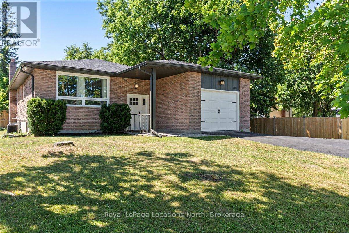 Clearview (stayner), ON L0M1S0,201 BEECH STREET