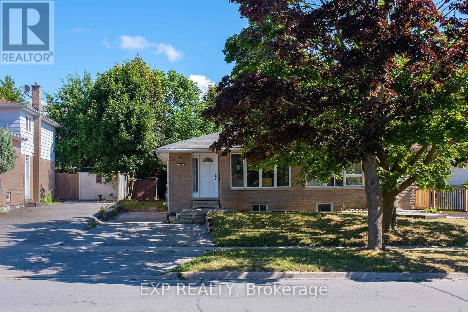 Barrie (grove East), ON L4M5J5,22A BERNICK DRIVE