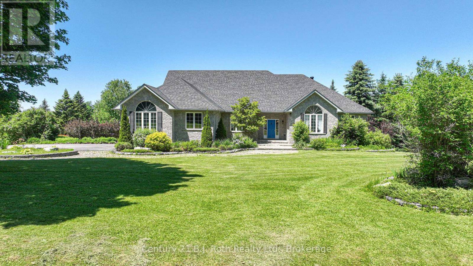 Severn, ON L3V0Y6,1273 HAWK RIDGE CRESCENT