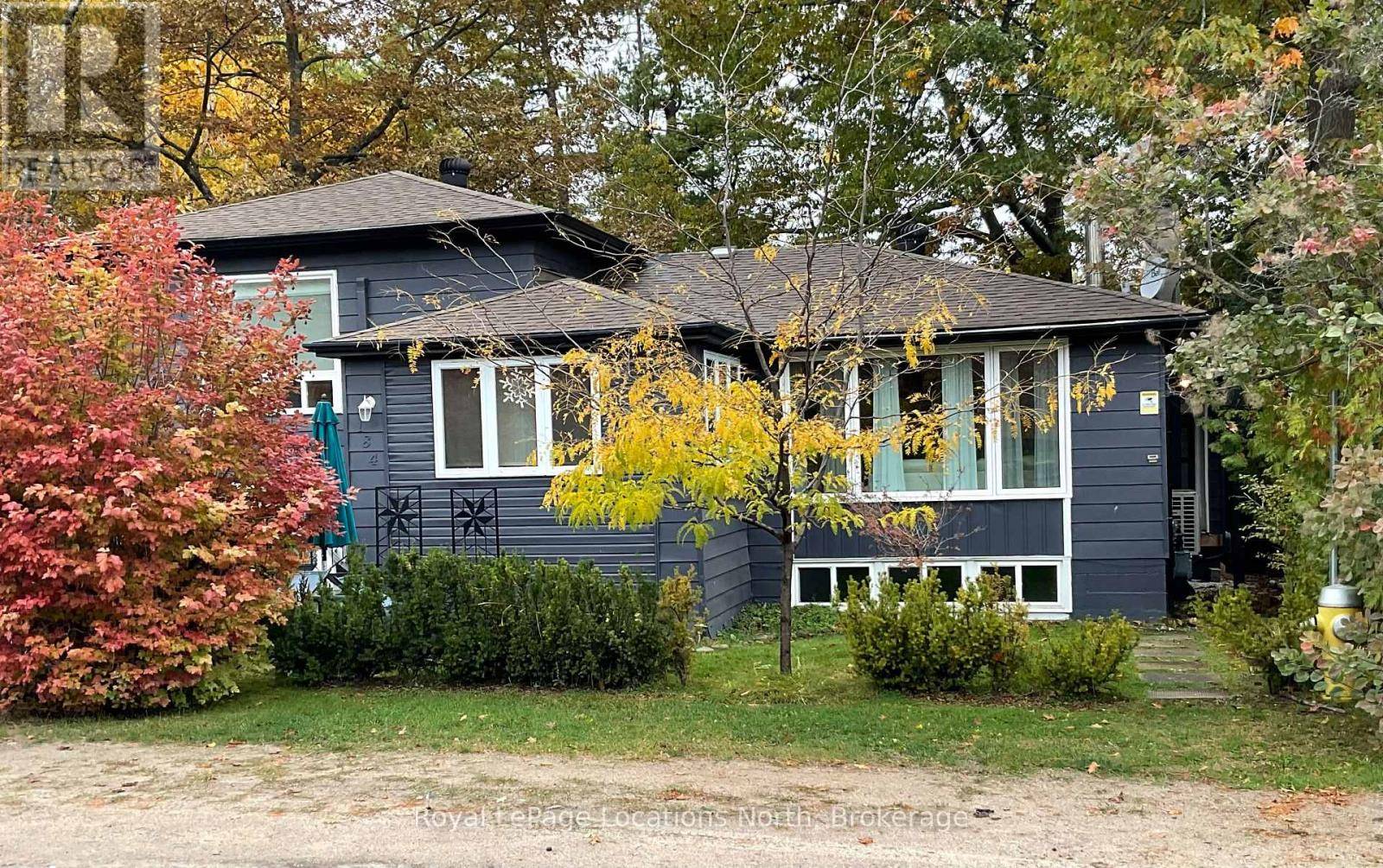 Wasaga Beach, ON L9Z2G8,184 DUNKERRON AVENUE