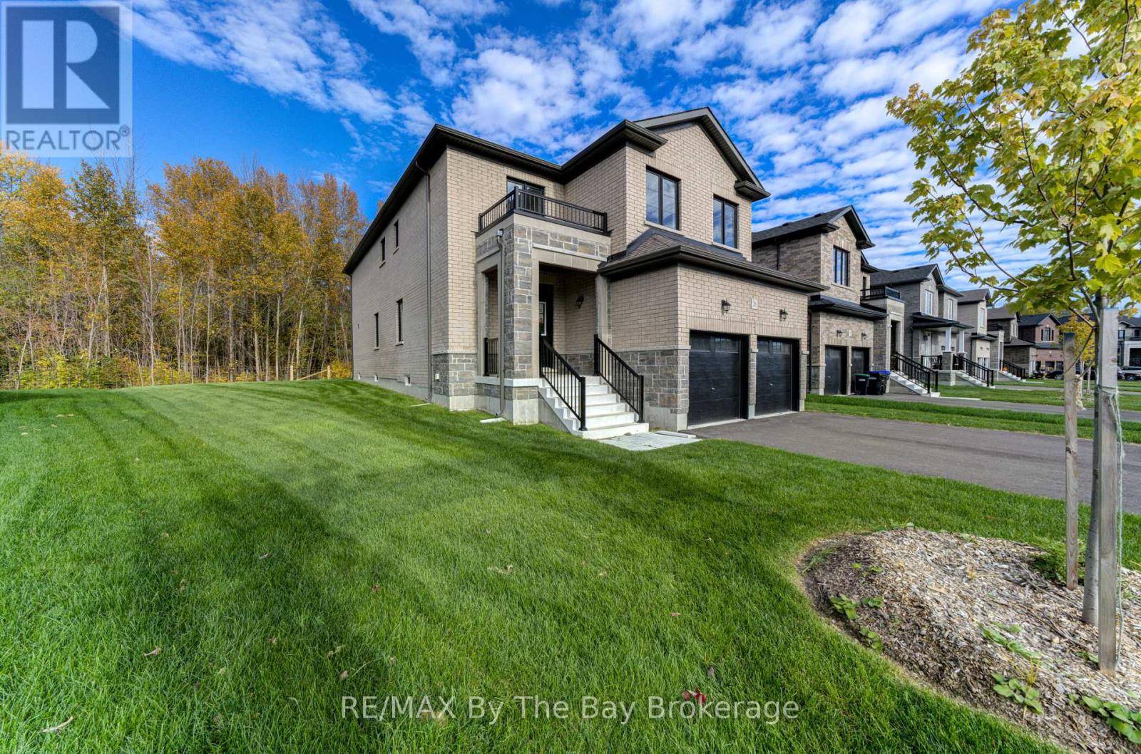 Wasaga Beach, ON L9Z0R8,26 AMBER DRIVE