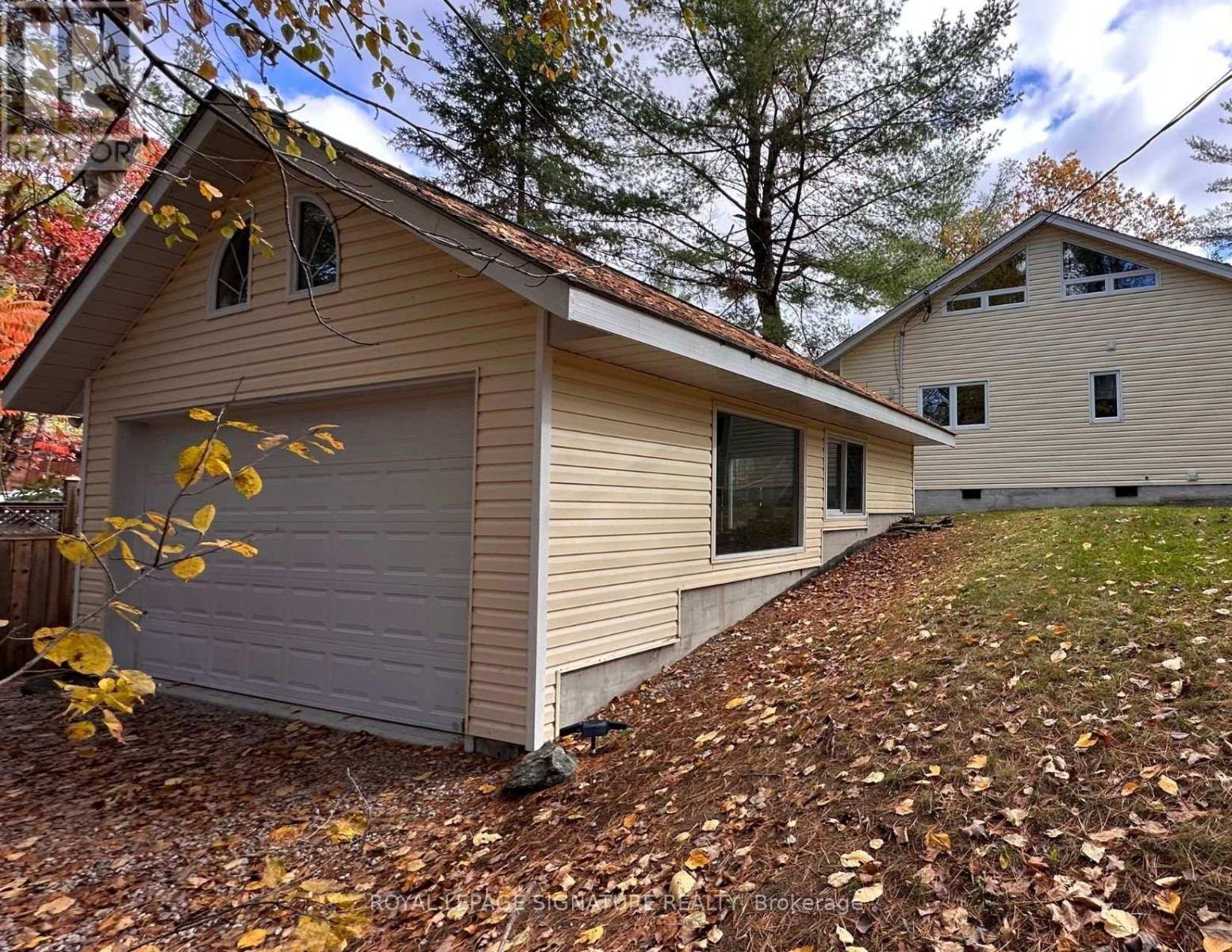 Severn (washago), ON L0K2B0,3309 RIVERDALE DRIVE