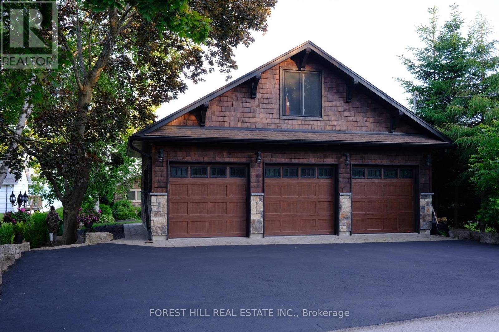 Oro-medonte, ON L0L2E0,3 GREENWOOD FOREST ROAD