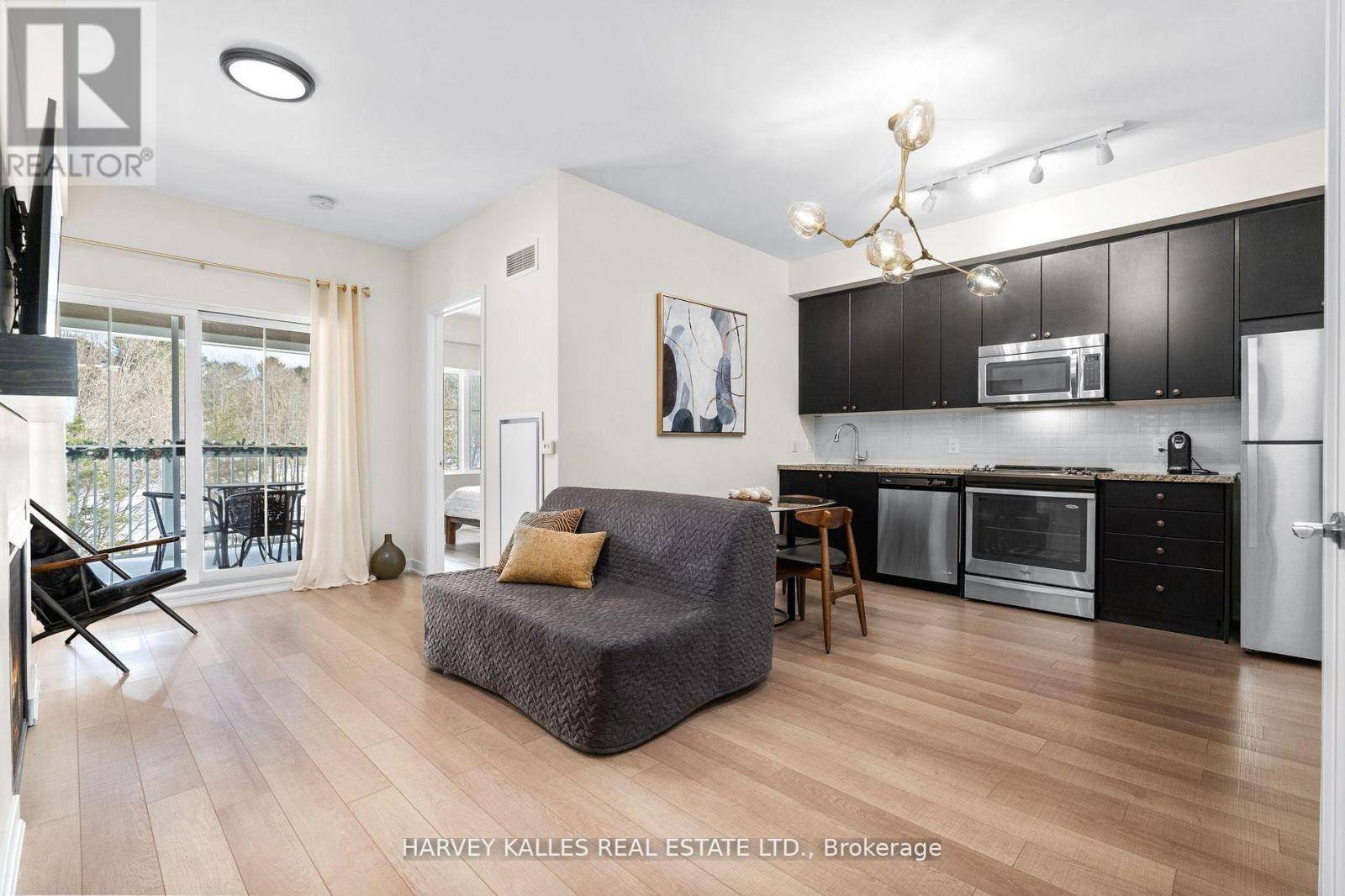 Oro-medonte (horseshoe Valley), ON L4M4Y8,40 Horseshoe BLVD #416