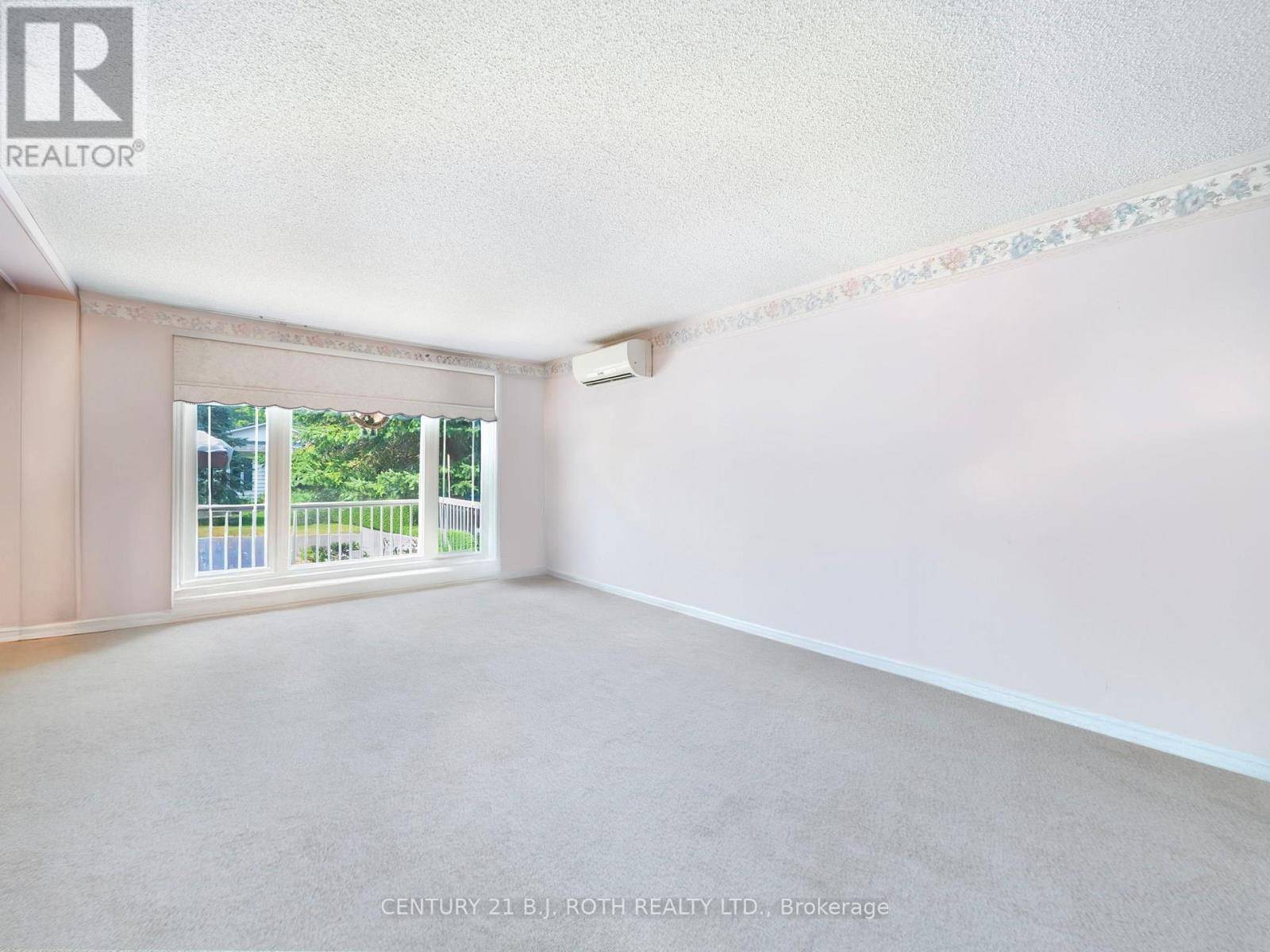 Oro-medonte (hawkestone), ON L0L1T0,62 TAMARACK DRIVE