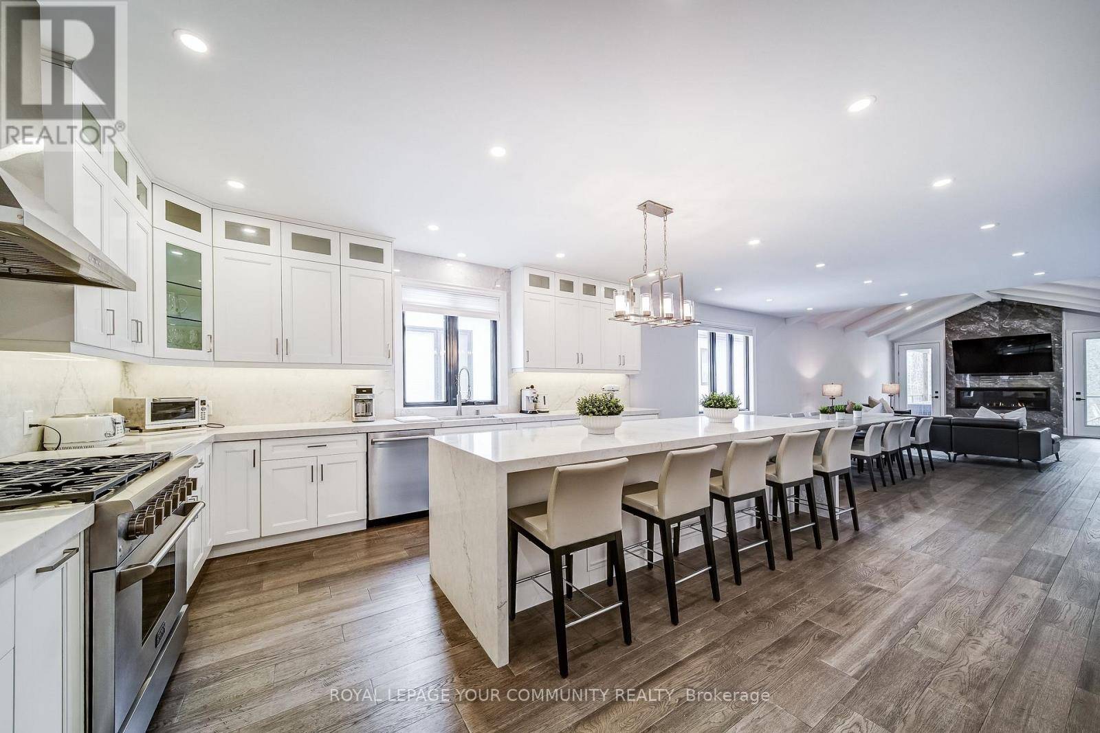 Wasaga Beach, ON L9Z2Z1,140 58TH STREET S