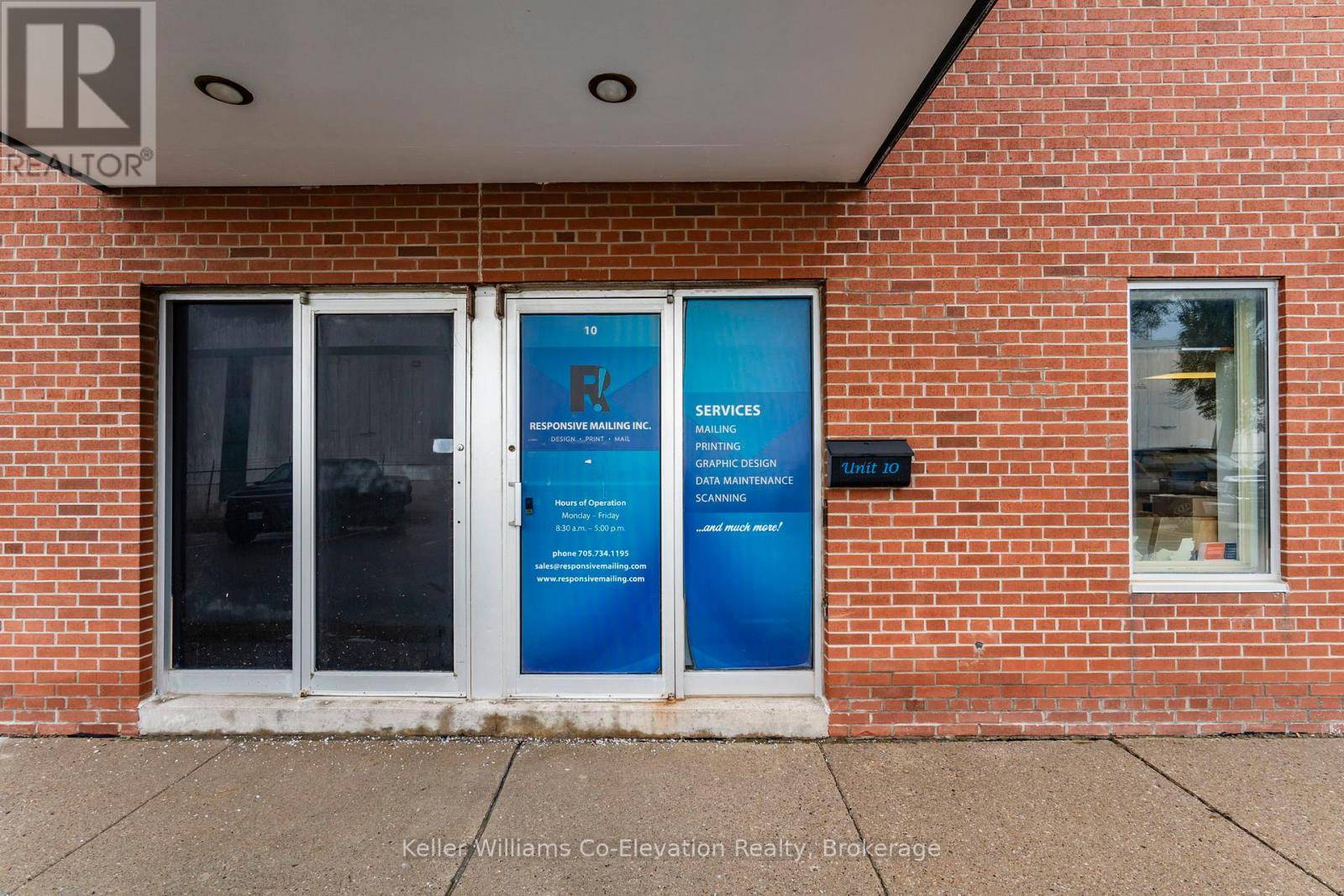 Barrie (0 East), ON L4N4Y8,220 Bayview DR #10