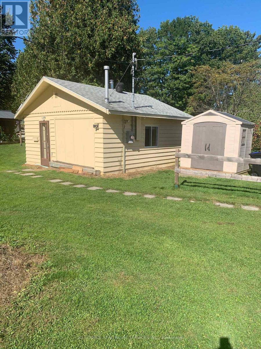 Severn, ON P0E1N0,3520 BENNETT AVENUE