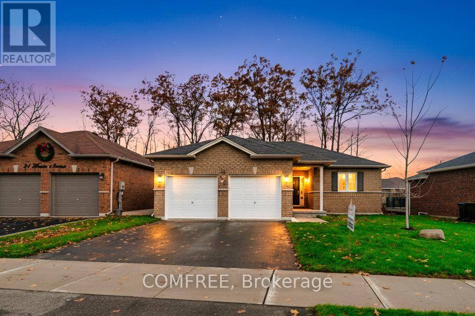 Tay (victoria Harbour), ON L0K2A0,22 HUNTER AVENUE