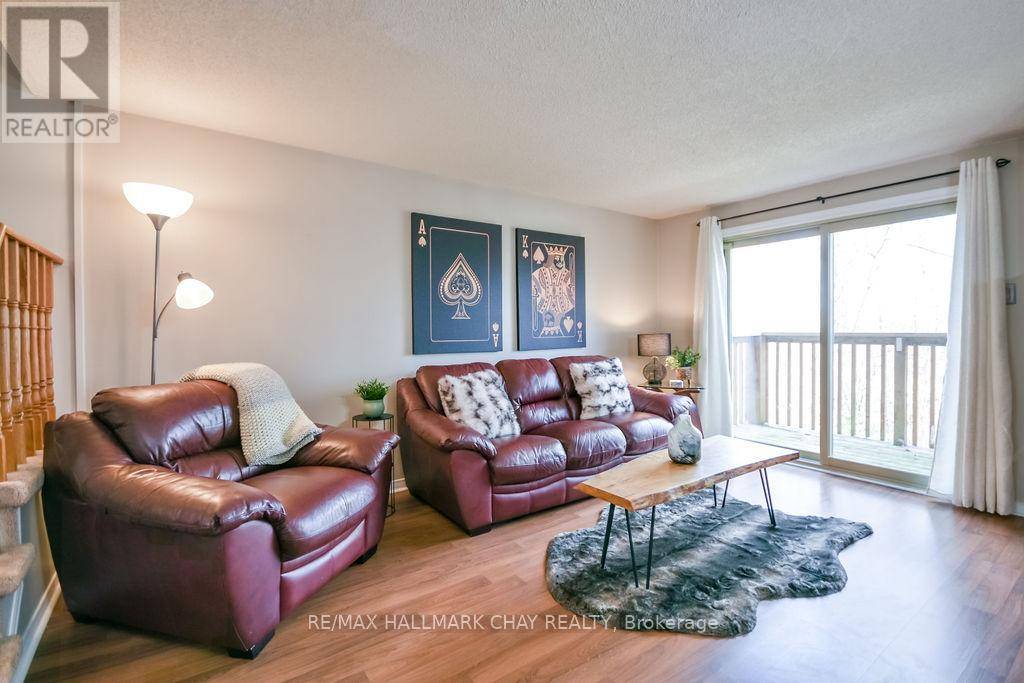 Barrie (ardagh), ON L4N6W7,14 EVERGREEN COURT