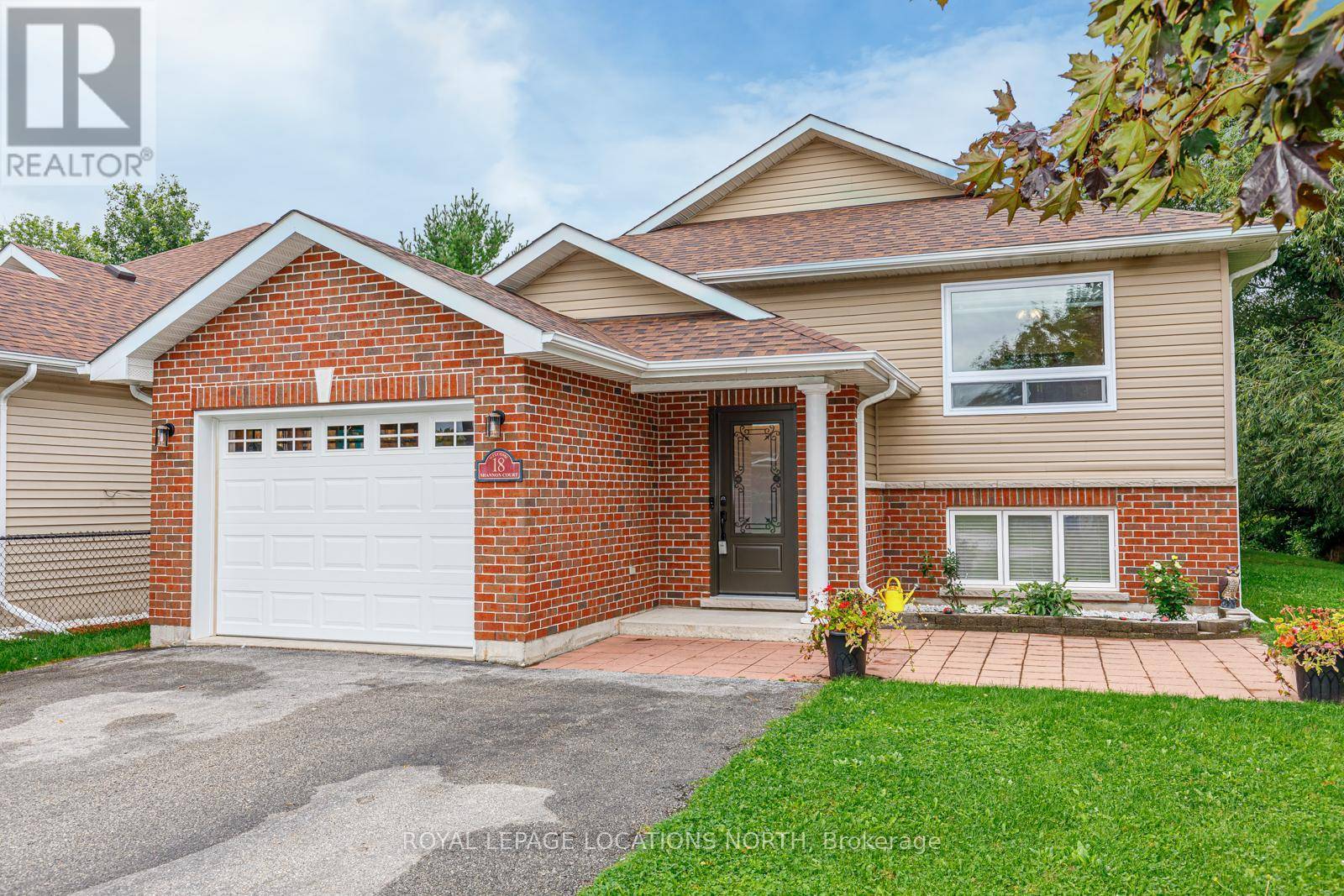 Collingwood, ON L9Y5N9,18 SHANNON COURT