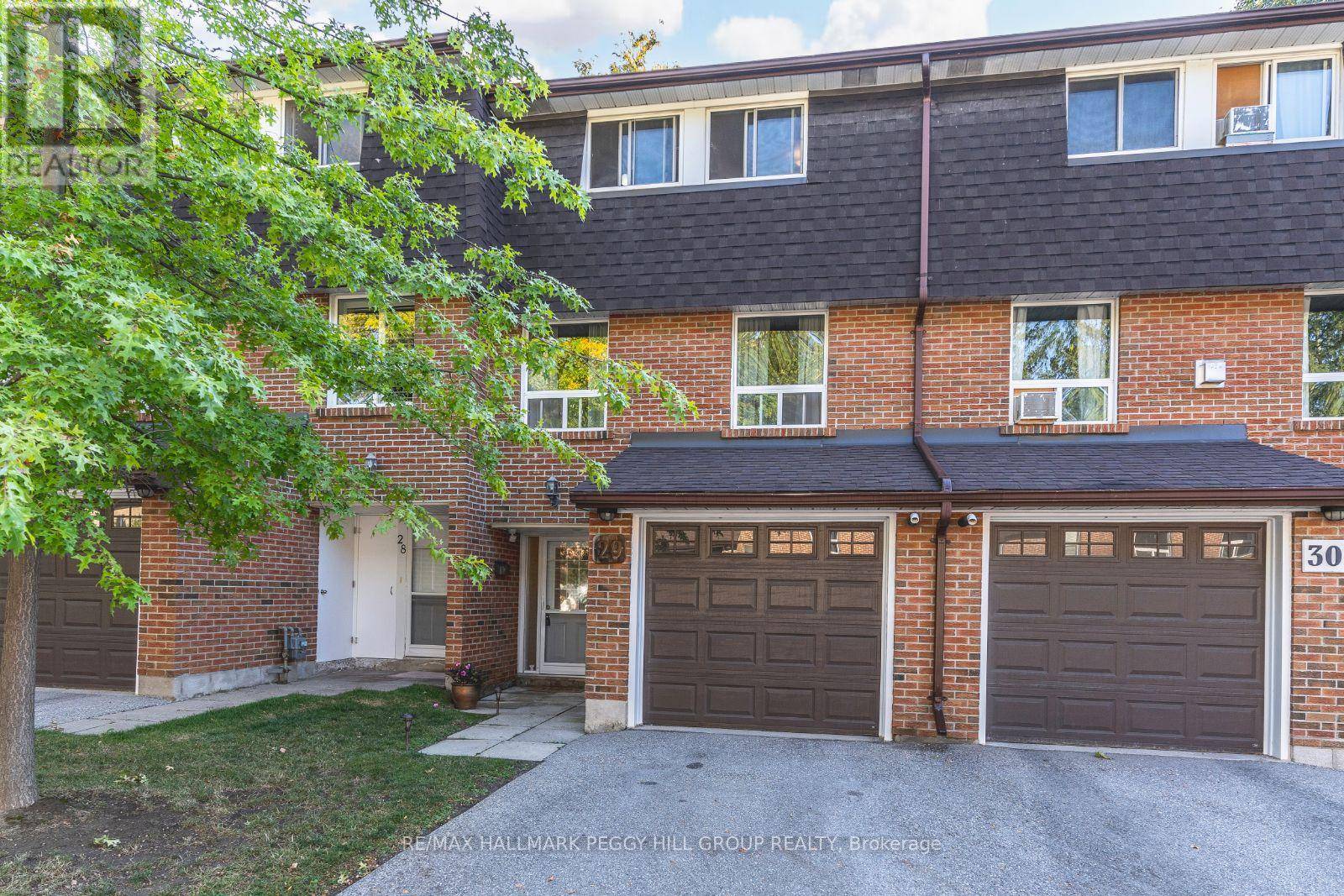 Barrie (codrington), ON L4M1L3,360 Blake ST #29