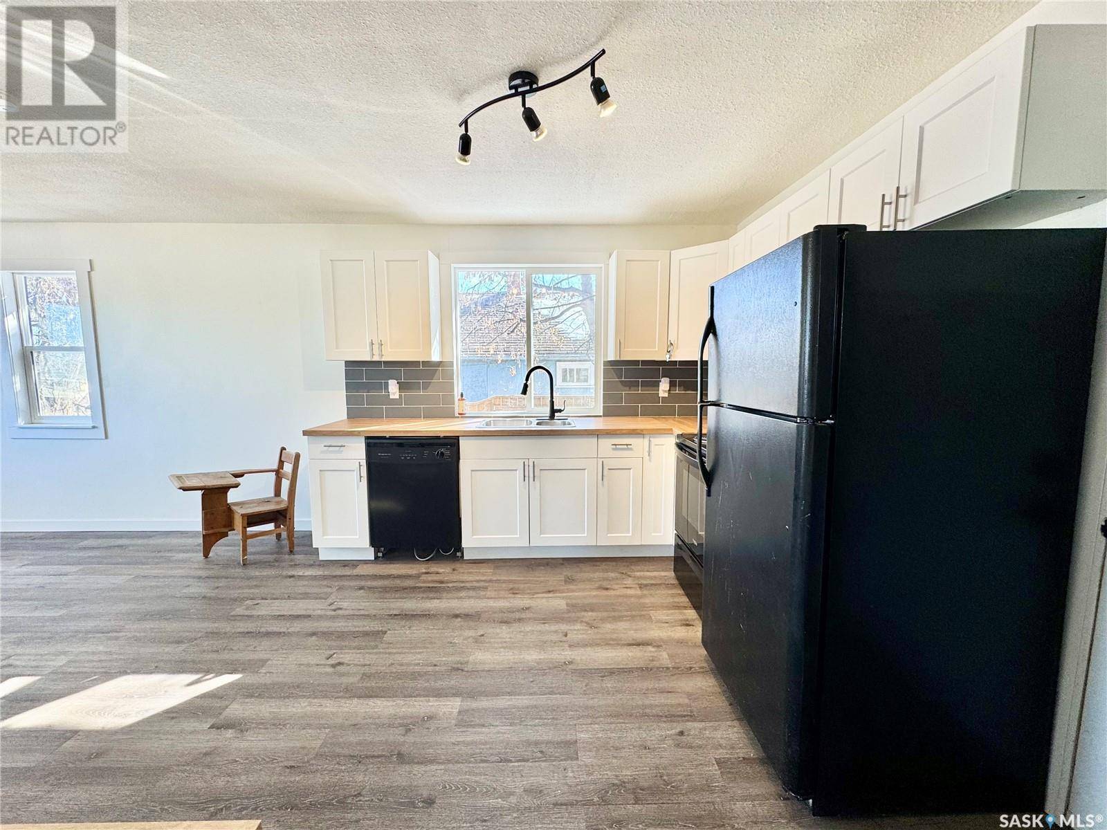 Prince Albert, SK S6V4A7,685 18th STREET W