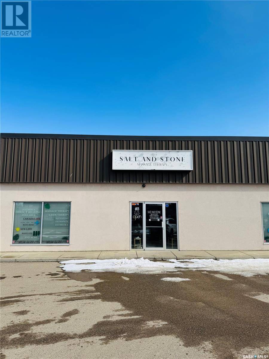 Saskatoon, SK S7K1Y1,3 702 1st AVENUE N