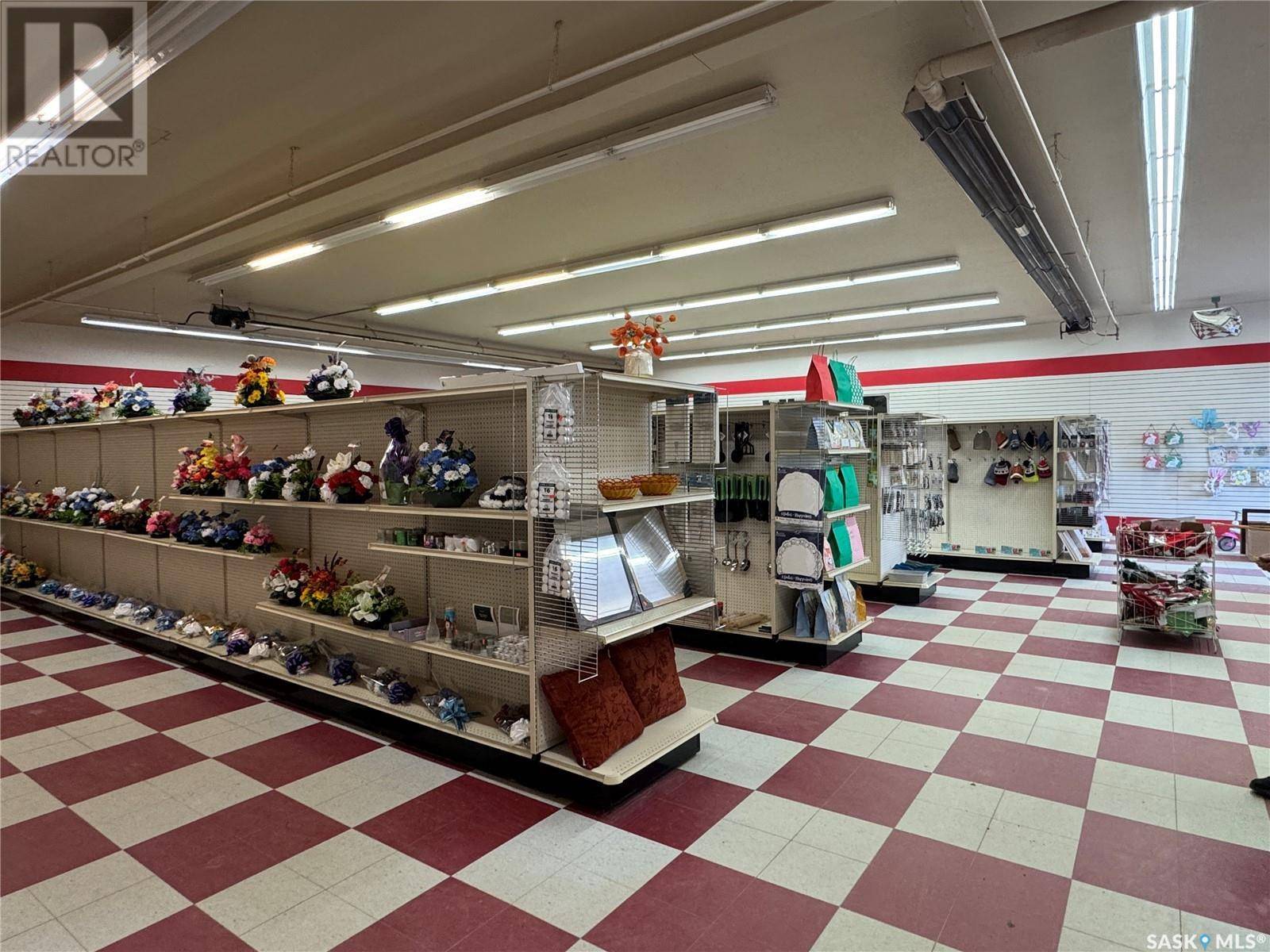 Air Ronge, SK S0J3G0,318 Husky AVENUE