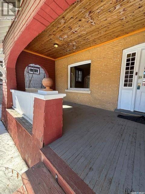 Regina, SK S4P1T9,2134 Halifax STREET