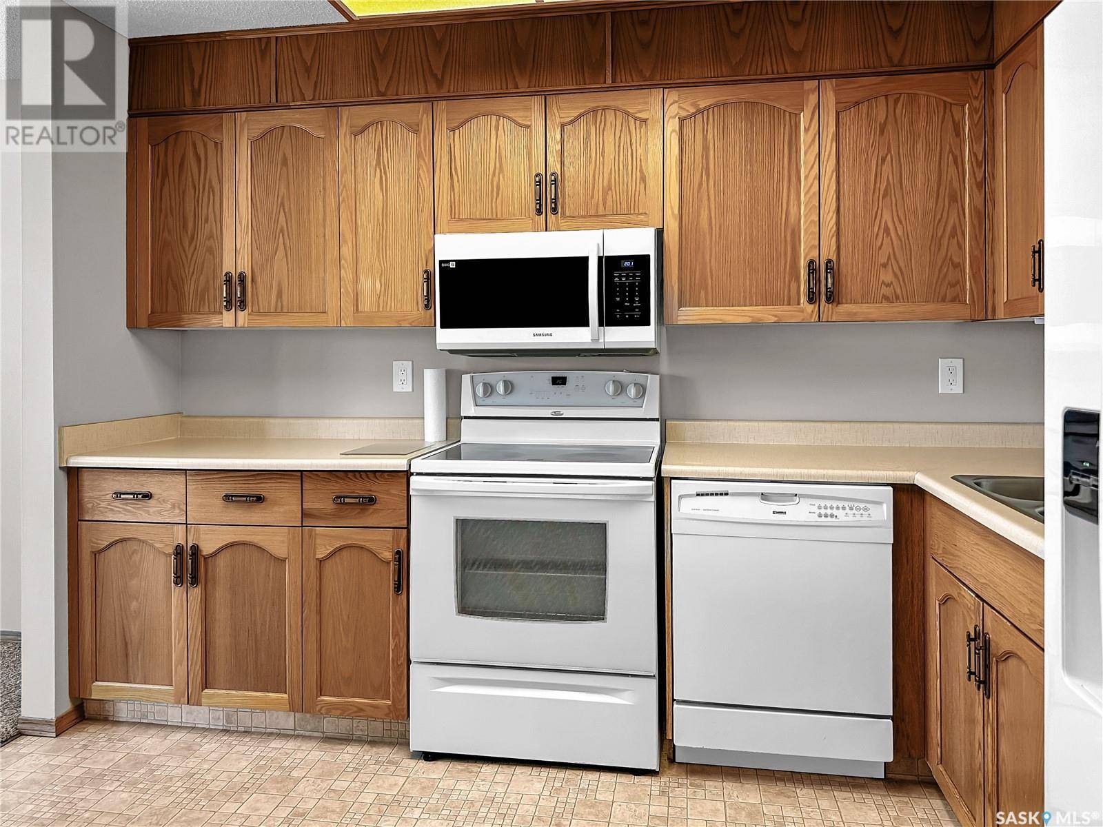 North Battleford, SK S9A1G7,306 1442 102nd STREET