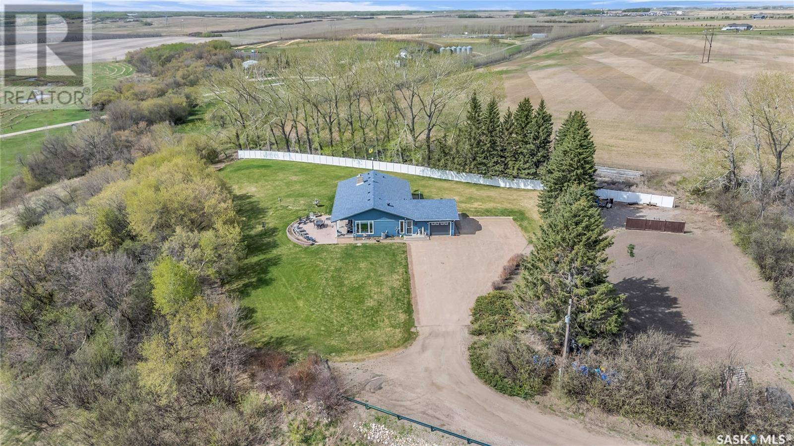 Corman Park Rm No. 344, SK S7K3J6,225 Valley ROAD