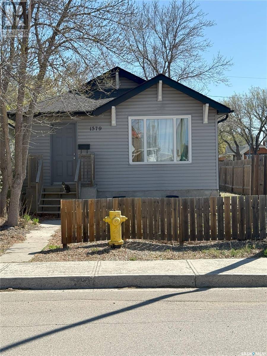 Regina, SK S4T3J4,1579 MONTAGUE STREET